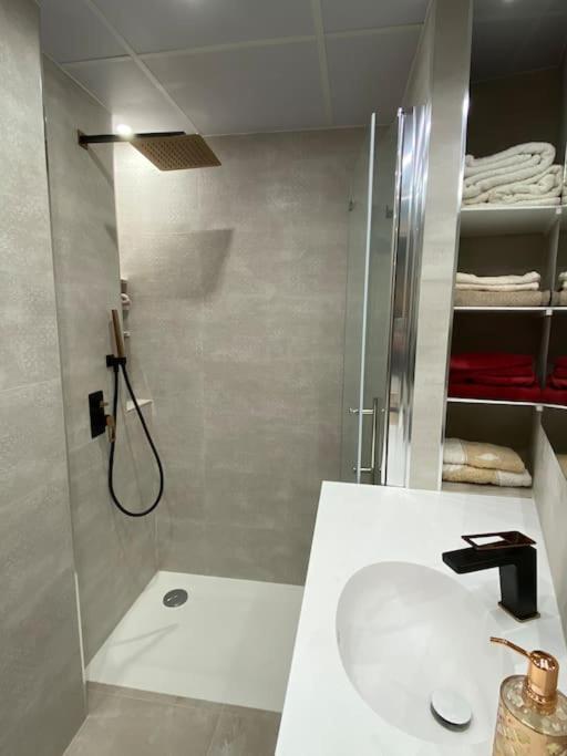 Acogedor Apartamento Con Acabados Primera Calidad Zaragoza Ngoại thất bức ảnh